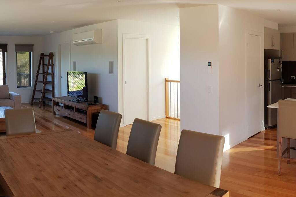 Venus Haven - Beach 1, Linen, Wifi, Netflix Venus Bay Εξωτερικό φωτογραφία